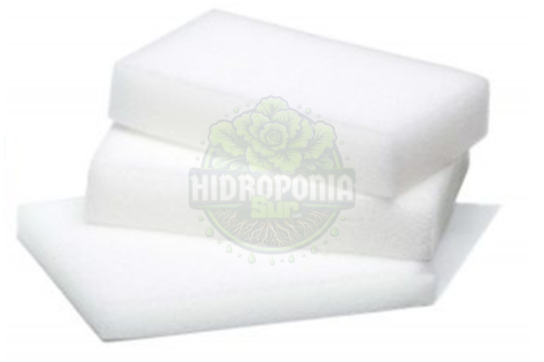 Espuma de poliuretano para hidroponia en bloques, ideal para el cultivo de plantas y sistemas hidropónicos.